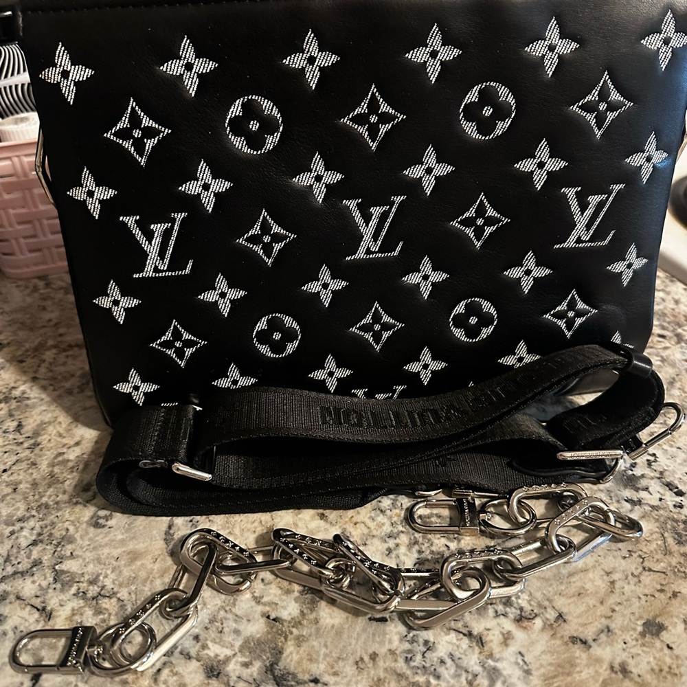 Fashion Designer Inspired Black and White Crossbody Bag